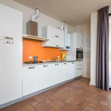 Διαμέρισμα Modern In Italy With Swimming Pool *